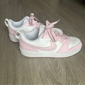 Nike Court Borough Low